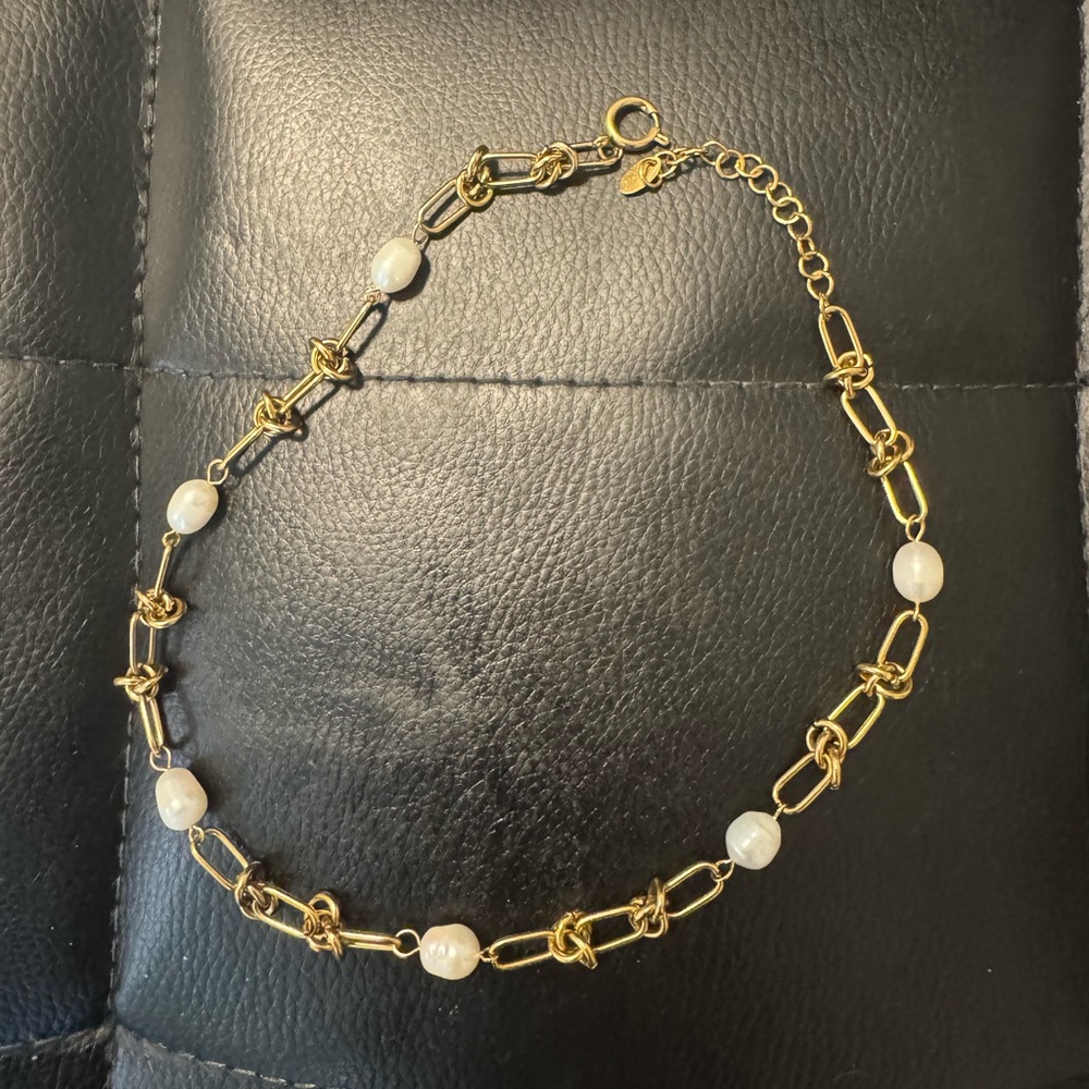 Gold S. Steel pearl necklace NWOT